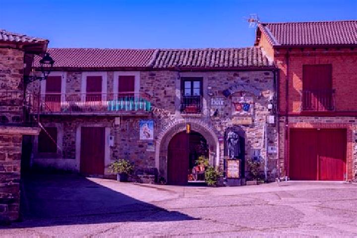 Mila, 22 — Escort in Aldeanueva del Camino, Spain