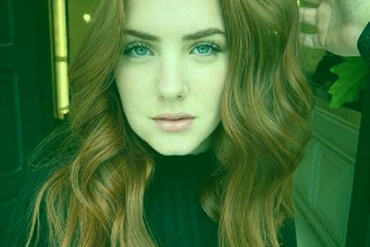 Mila, 23, a auburn blue-eyed mixed companion based in Pestovo. Offering Duos, Couples, Travel Companion, Striptease, Roleplay. Available for incall and outca...
