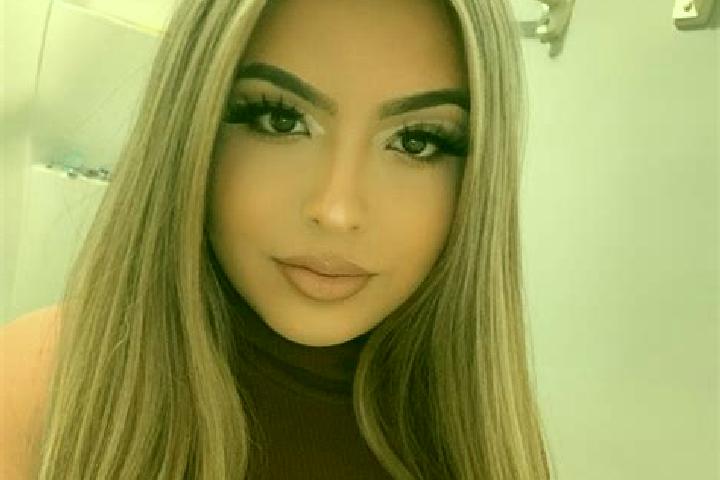 Mila, 23, a blonde dark-eyed latina companion based in Chocope. Offering GFE, BDSM, OWO, Tantra. Available for incall and outcall, day and evening dates.