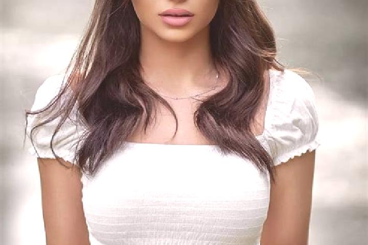 Mila, 23, a brunette brown-eyed ebony companion based in Maillen. Offering Party Girl, BDSM, Duos, Fetish. Available for incall and outcall, day and evening ...