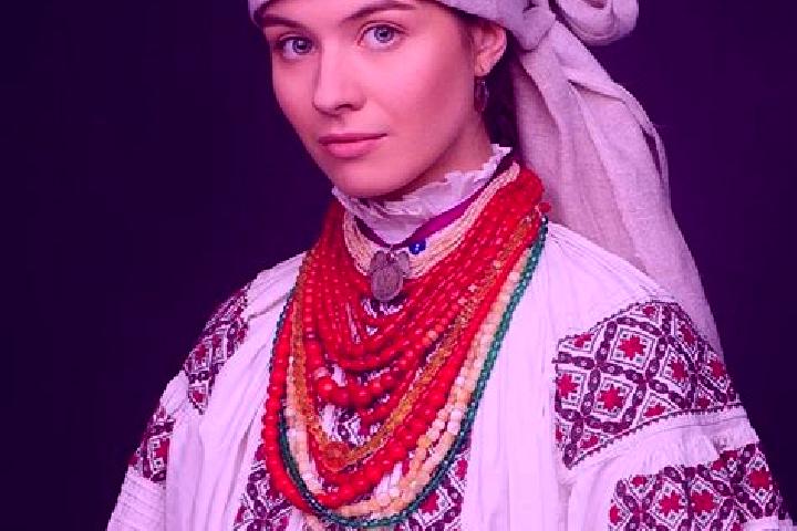 Mila, 23 — Escort in Tulchyn, Ukraine