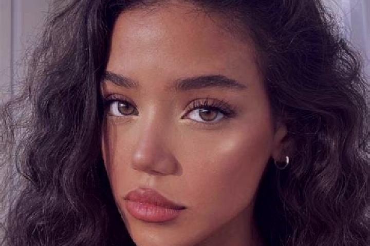 Mila, 24, a black brown-eyed european companion based in Niederthalheim. Offering 69, Dinner Date, BDSM. Available for incall and outcall, day and evening da...