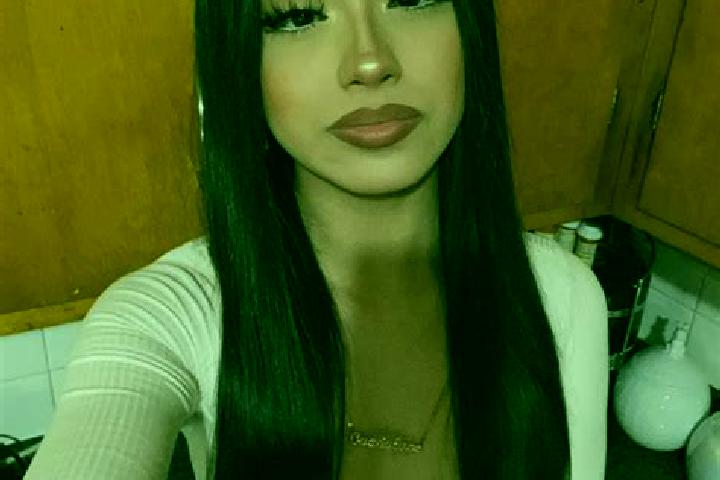 Mila, 24, a black brown-eyed latina companion based in Alfonso. Offering CIM, Tantra, GFE. Available for incall and outcall, day and evening dates.