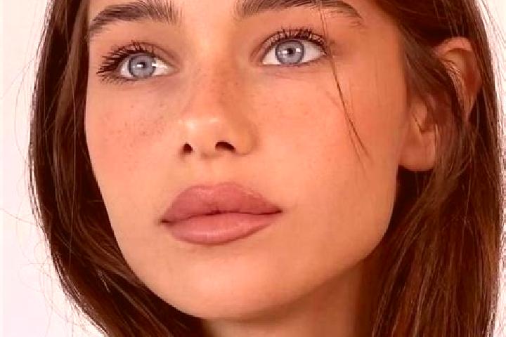 Mila, 24, a brunette brown-eyed middle eastern companion based in Mwala. Offering Party Girl, CIM, Overnight, Tantra. Available for incall and outcall, day a...