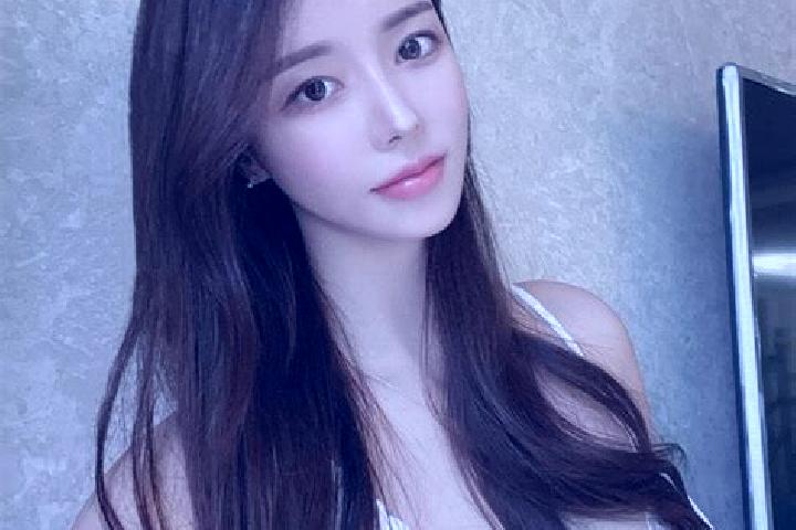 Mila, 24 — Escort in Anrong, China