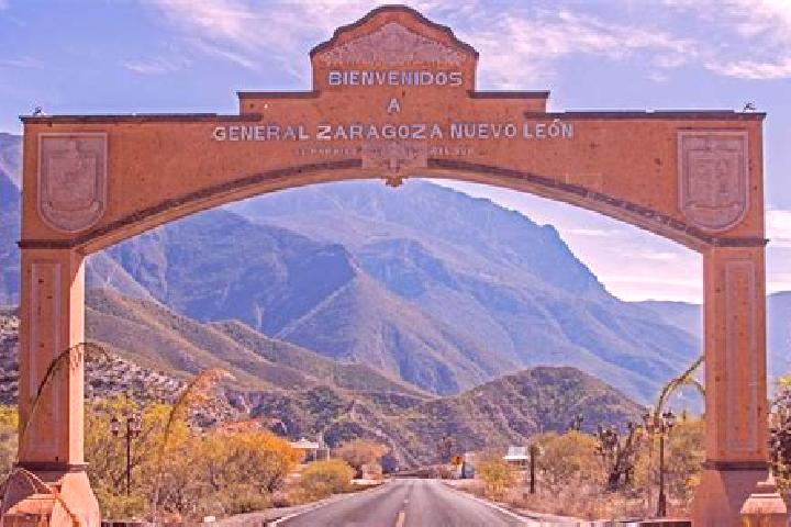 Mila, 24 — Escort in El Salto de Espejo, Mexico