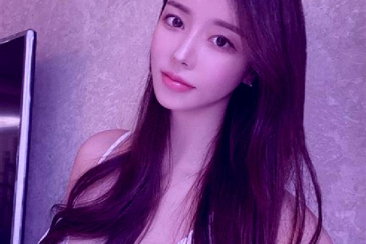 Mila, 24 — Escort in Tongfan, China