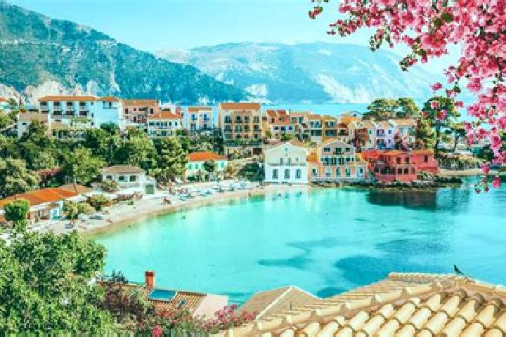 Mila, 24 — Escort in Tragakion, Greece