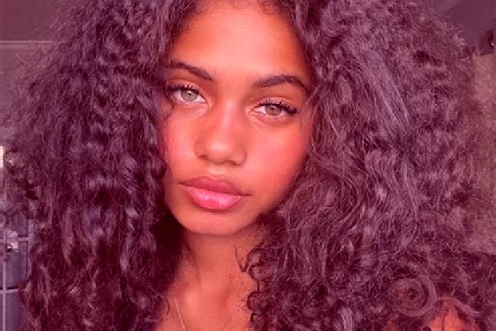 Mila, 25, a black grey-eyed ebony companion based in Kazanka. Offering Fetish, Tantra, Overnight. Available for incall and outcall, day and evening dates.