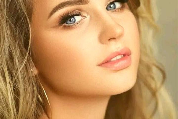 Mila, 25, a dark blonde blue-eyed slavic companion based in Vaiala. Offering Tantra, Travel Companion, Duos, OWO. Available for incall and outcall, day and e...