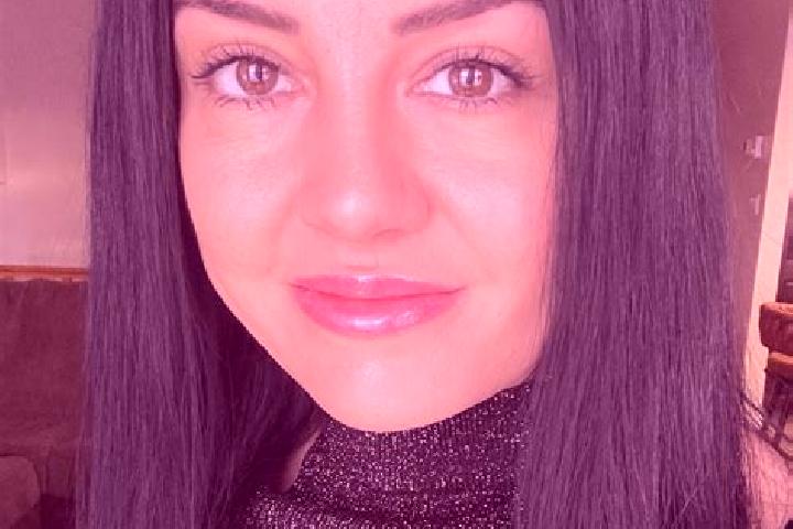 Mila, 26 — Escort in Blackfalds, Canada
