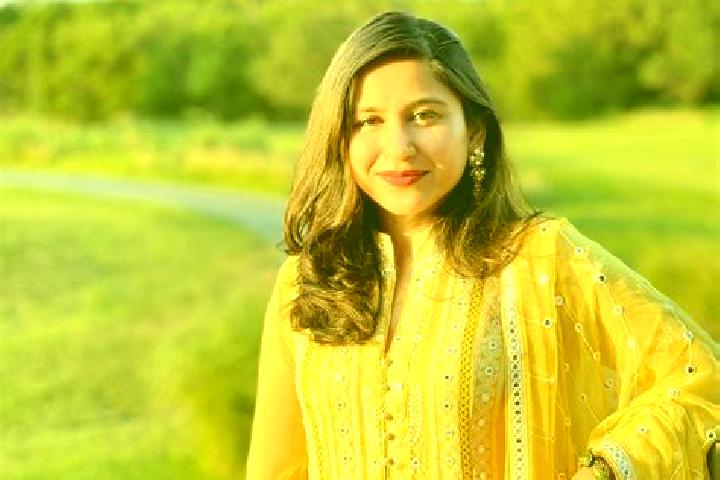 Mila, 26 — Escort in Kandari, India