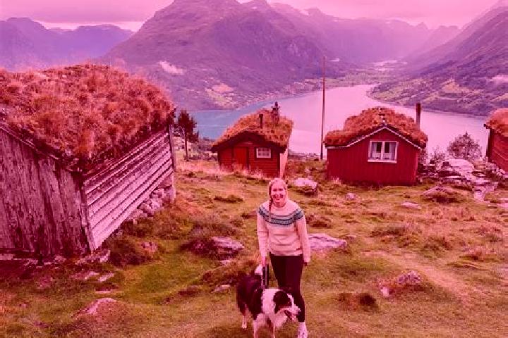 Mila, 26 — Escort in Karlshus, Norway