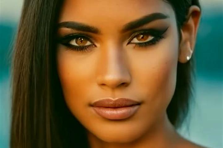 Mila, 27, a blonde dark-eyed latina companion based in Pansio. Offering Travel Companion, Roleplay, Girlfriend Experience, 69. Available for incall and outca...