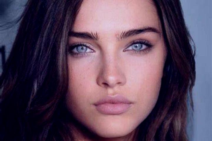 Mila, 27, a brunette brown-eyed ebony companion based in Tjakastad. Offering CIM, Roleplay, Striptease, Girlfriend Experience. Available for incall and outca...