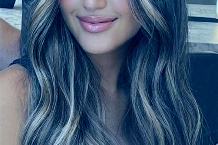 Mila, 27, a dark blonde amber-eyed mixed companion based in Nova Dolyna. Offering Girlfriend Experience, Prostate Massage, A-Level, Party Girl, BDSM. Availab...
