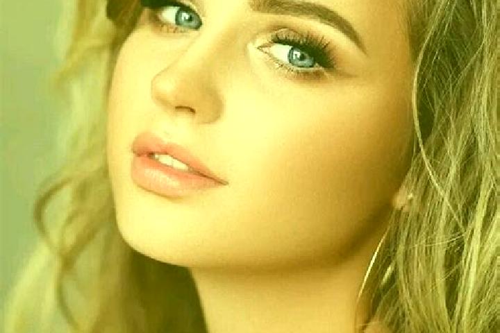 Mila, 27, a dark blonde blue-eyed caucasian companion based in Karsun. Offering OWO, Girlfriend Experience, Erotic Massage. Available for incall and outcall,...