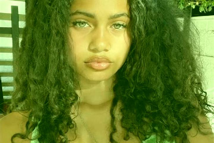 Mila, 27, a red green-eyed mixed companion based in Torup. Offering Deep French Kissing, 69, Girlfriend Experience, OWO. Available for incall and outcall, da...