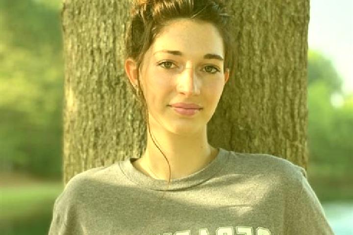 Mila, 27 — Escort in Cedarville, United States