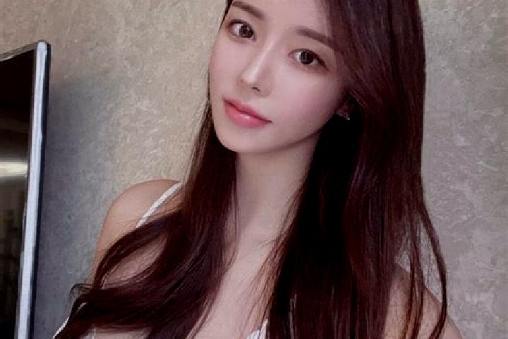 Mila, 27 — Escort in Elbasi, Turkey