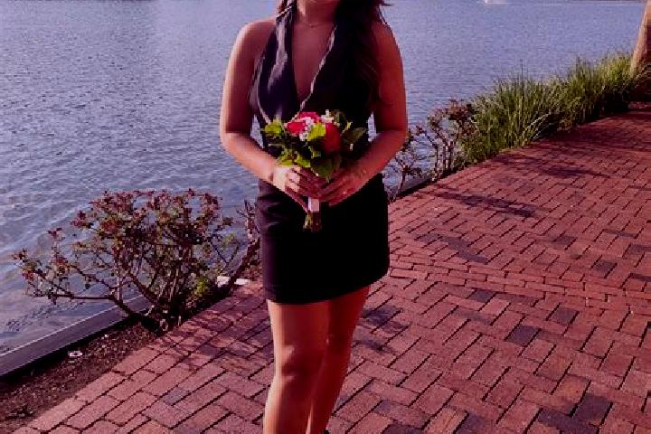 Mila, 27 — Escort in Greatwood, United States