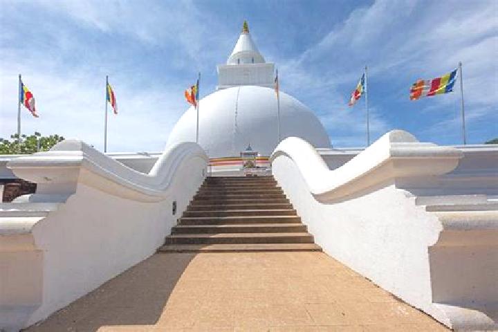 Mila, 27 — Escort in Kataragama, Sri Lanka