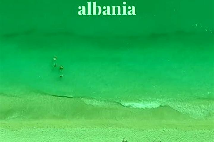 Mila, 27 — Escort in Lunik, Albania
