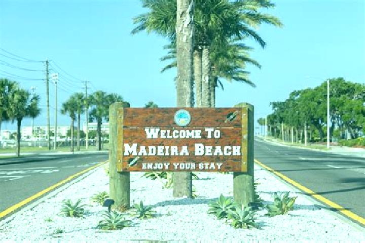 Mila, 27 — Escort in Madeira Beach, United States
