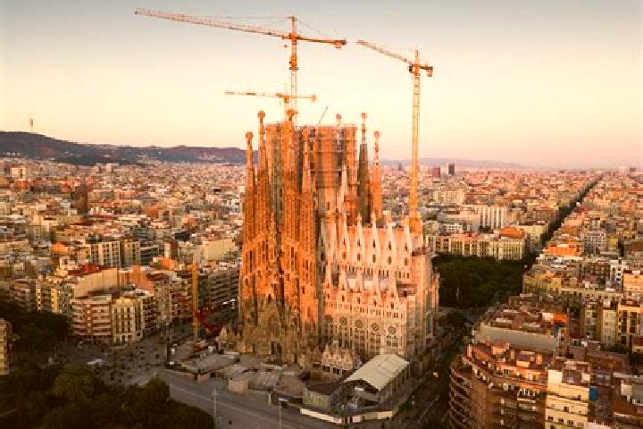 Mila, 27 — Escort in Sagrada Familia, Brazil