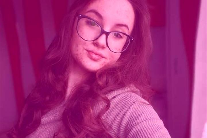 Mila, 27 — Escort in Tatarusi, Romania