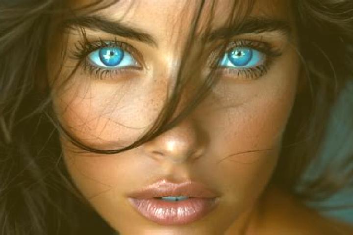 Mila, 28, a auburn blue-eyed middle eastern companion based in Thi Tran Hung Quoc. Offering Travel Companion, Fetish, Striptease, Roleplay, 69. Available for...