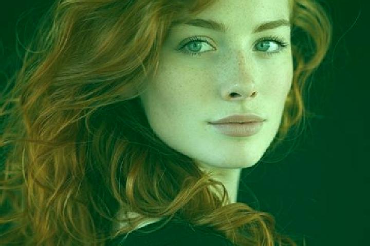 Mila, 28, a auburn green-eyed middle eastern companion based in Benaocaz. Offering Striptease, Deep French Kissing, Girlfriend Experience, Massage. Available...