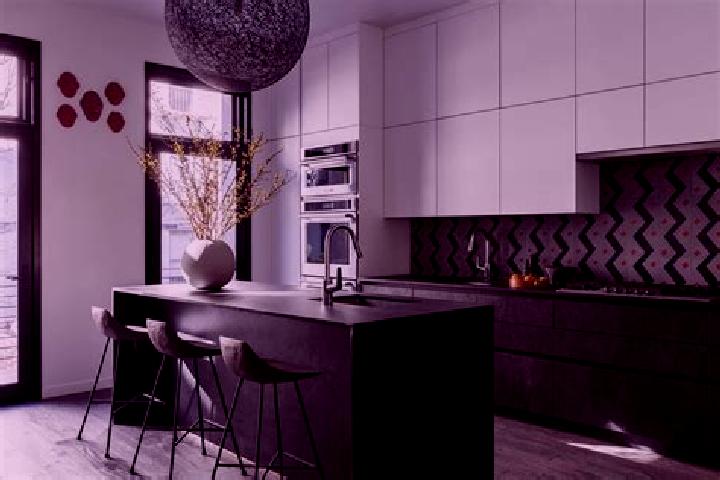 Mila, 28, a black grey-eyed mediterranean companion based in Mount Crosby. Offering OWO, Dinner Date, GFE. Available for incall and outcall, overnight bookin...