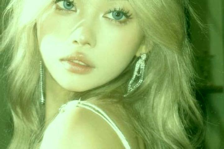 Mila, 28, a blonde blue-eyed asian companion based in Rozdolne. Offering Massage, CIM, Roleplay, Domination. Available for incall and outcall, day and evenin...
