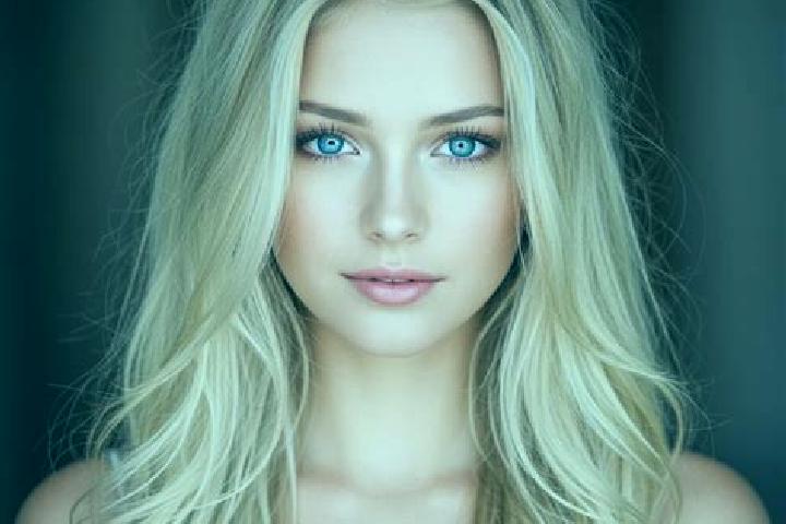 Mila, 28, a blonde green-eyed mixed companion based in Riti. Offering GFE, Striptease, BDSM, A-Level. Available for incall and outcall, overnight bookings av...