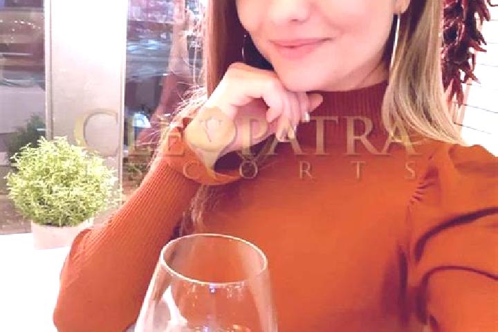 Mila, 28, a blonde grey-eyed latina companion based in Rodelle. Offering 69, Dinner Date, OWO, Girlfriend Experience, Couples. Available for incall and outca...