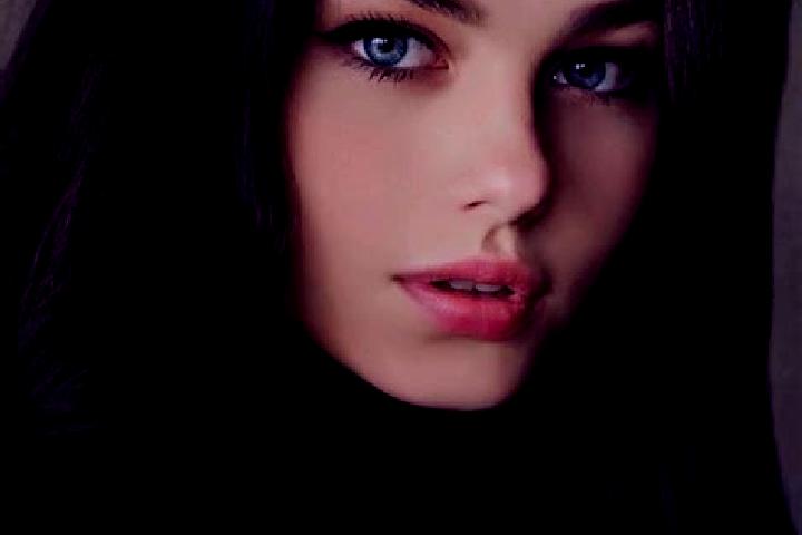 Mila, 28, a brunette grey-eyed slavic companion based in Hayashino. Offering Couples, Domination, Tantra, BDSM. Available for incall and outcall, overnight b...