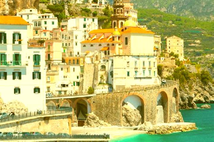 Mila, 28 — Escort in Breguzzo, Italy