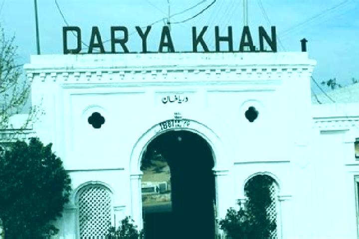 Mila, 28 — Escort in Darya Khan, Pakistan