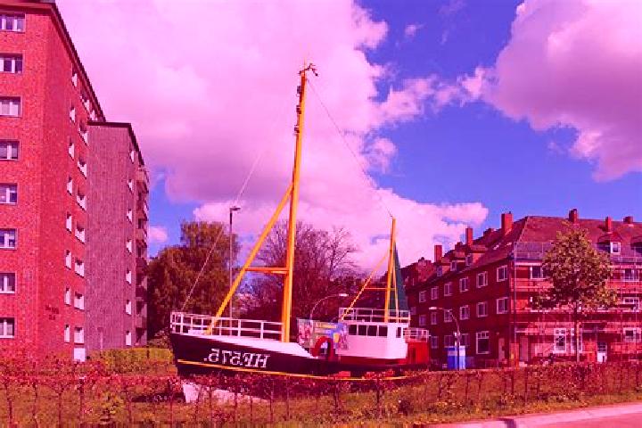 Mila, 28 — Escort in Finkenwerder, Germany