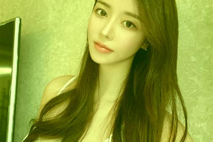 Mila, 28 — Escort in Huangtianfan, China