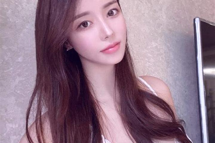 Mila, 28 — Escort in Moguyao, China