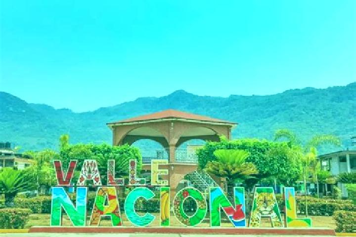 Mila, 28 — Escort in San Juan Bautista Valle Nacional, Mexico