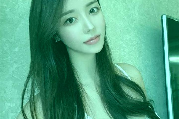 Mila, 28 — Escort in Zhuyouguan, China
