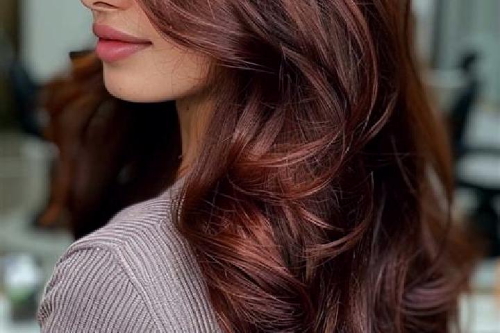 Mila, 29, a auburn brown-eyed indian companion based in Toulon-sur-Arroux. Offering Roleplay, GFE, Couples, BDSM, Deep French Kissing. Available for incall a...