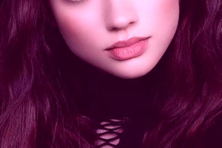 Mila, 29, a auburn brown-eyed middle eastern companion based in Palma Soriano. Offering Domination, Tantra, Striptease, Couples, Fetish. Available for incall...