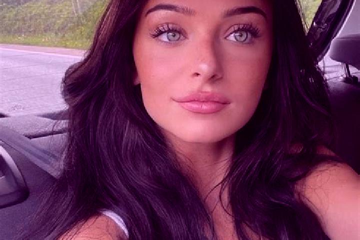 Mila, 29, a black green-eyed caucasian companion based in Coarezza. Offering A-Level, CIM, Striptease, Duos. Available for incall and outcall, overnight book...