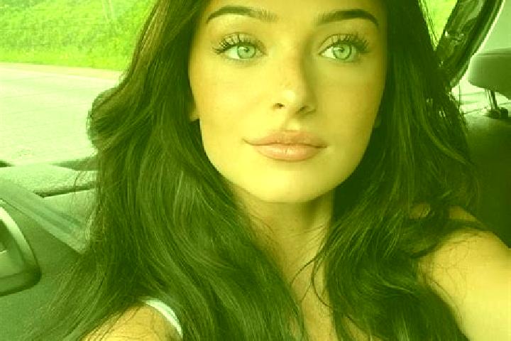 Mila, 29, a black green-eyed caucasian companion based in Roscrea. Offering Overnight, Couples, Deep French Kissing, Travel Companion. Available for incall a...