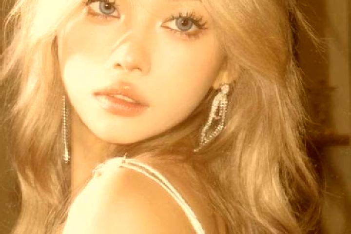 Mila, 29, a blonde blue-eyed asian companion based in Zhuxi. Offering Couples, Deep French Kissing, GFE. Available for incall and outcall, day and evening da...