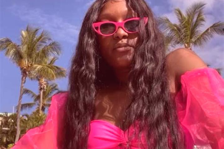 Mila, 29, a chestnut blue-eyed ebony companion based in San Jose del Rincon. Offering Travel Companion, Fetish, GFE, 69, Party Girl. Available for incall and...